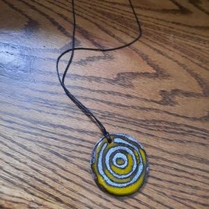 Pendant necklace